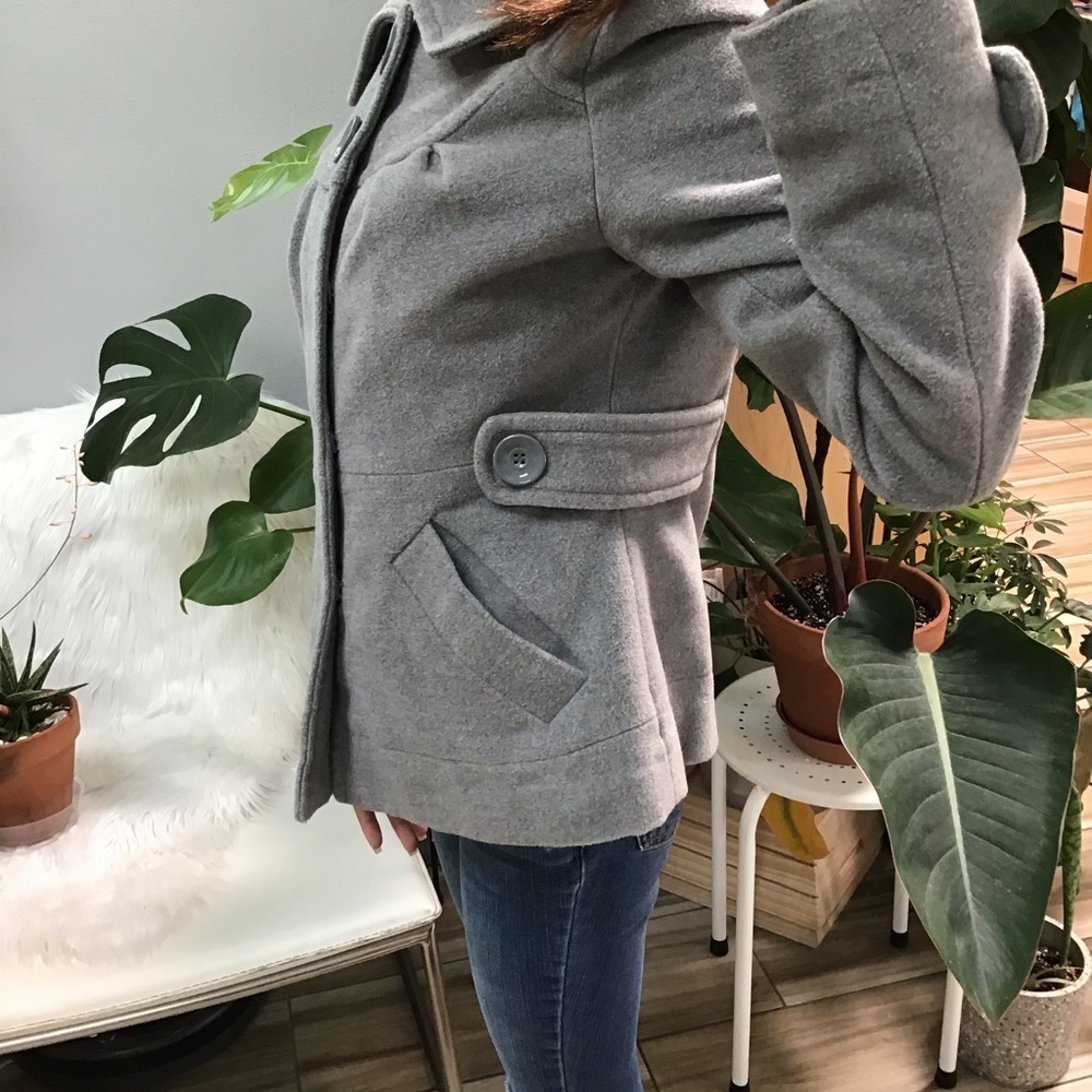 Girls gray winter coat - Picture 6 of 8